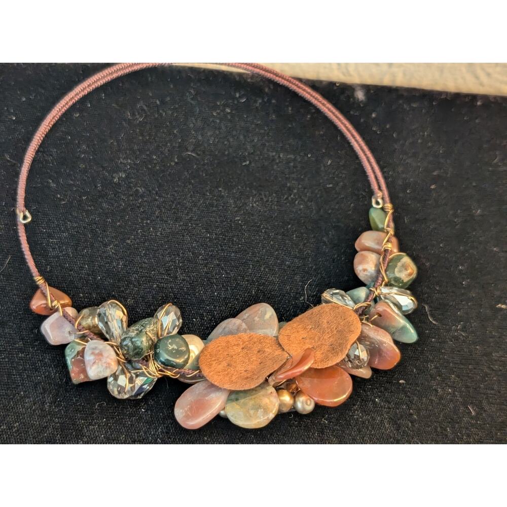 Handmade Wired Stone Flower Crystal Bead Wire Cord Collar Necklace - Picture 2 of 7